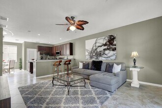 136 Regions Way in Jupiter, FL - Building Photo - Building Photo