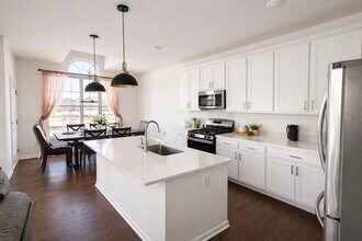 49773 Lantern Way in Canton, MI - Building Photo - Building Photo