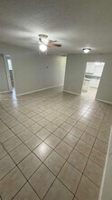 9006 NW 23rd Pl in Coral Springs, FL - Building Photo - Building Photo