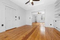 7 Allston St, Unit 1 in Boston, MA - Building Photo - Building Photo