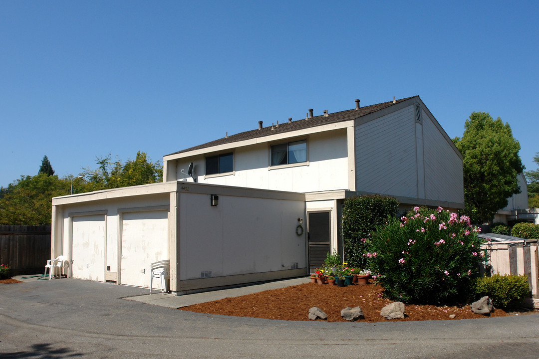 4400-4414 Culebra in Santa Rosa, CA - Building Photo