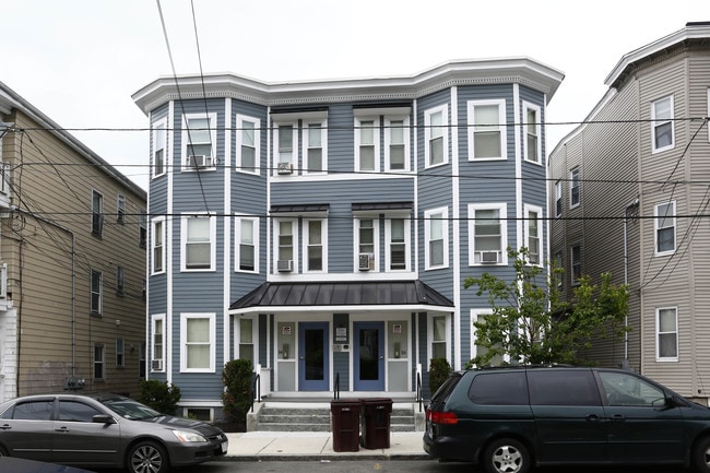 14 Nahant Ave in Revere, MA - Building Photo - Building Photo