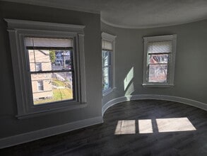 197 Chestnut Ave in Waterbury, CT - Building Photo - Building Photo