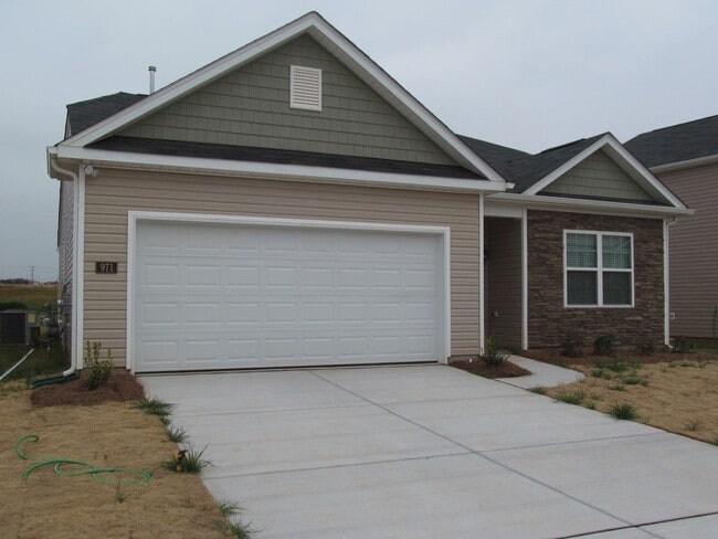 971 Bosemon St in Rural Hall, NC - Building Photo - Building Photo