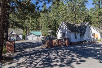 Gateway Motel in Truckee, CA - Building Photo - Building Photo