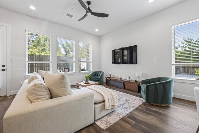 property at 5737 White Magnolia St.