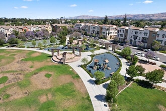 2736 Cannara Ln in San Jose, CA - Foto de edificio - Building Photo