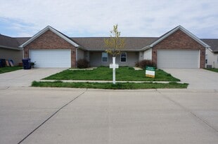3281 Hopkins Ct in West Lafayette, IN - Building Photo