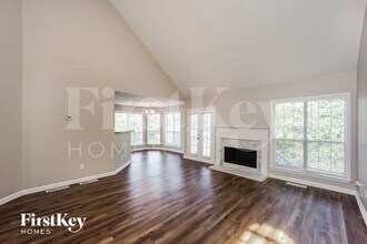7956 Clearview Cir in Riverdale, GA - Building Photo - Building Photo