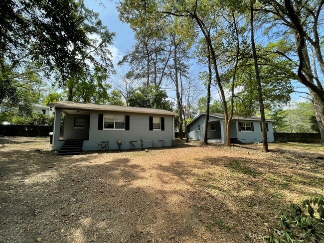 1917 Blackburn Ave in Tallahassee, FL - Building Photo - Building Photo
