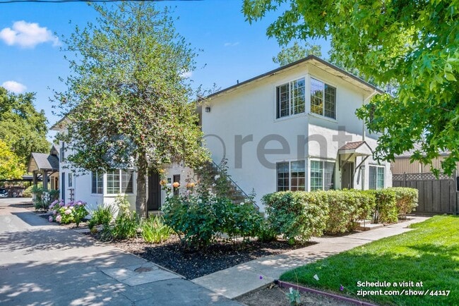 1946 Menalto Ave in Menlo Park, CA - Building Photo - Building Photo