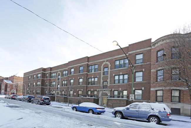 Renaissance Apartments in Chicago, IL - Building Photo - Building Photo