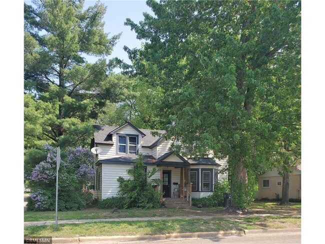 property at 455 N 2nd St