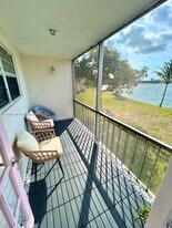 19001 NE 14th Ave in Miami, FL - Building Photo