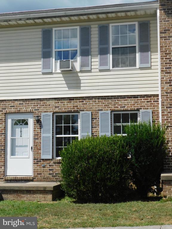 1030 Bridle Ct in Stephens City, VA - Building Photo - Building Photo