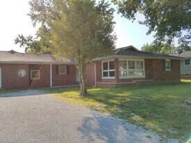 1011 S Giant City Rd