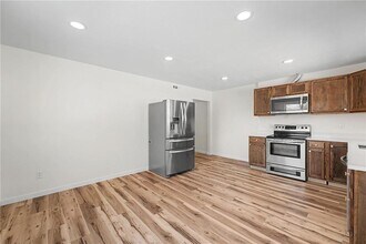 13497 Walnut Valley Rd in Rogers, AR - Foto de edificio - Building Photo