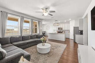 13500 Rosebud Isle Dr in Manor, TX - Building Photo - Building Photo