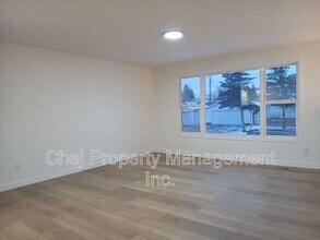15424-15499 99 Ave NW in Edmonton, AB - Building Photo - Building Photo