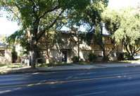 25th Street Apartments in San Bernardino, CA - Foto de edificio - Building Photo