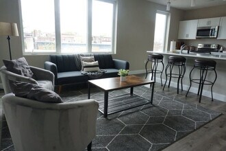 140 Pearl St, Unit SI ID1470155P in Chelsea, MA - Building Photo - Building Photo