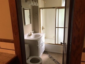 308 Fairmount St-Unit -2 in Fitchburg, MA - Building Photo - Building Photo