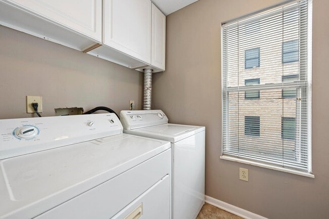 35 Buttles Ave, Unit A in Columbus, OH - Building Photo - Building Photo