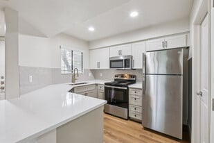 Calista in Scottsdale, AZ - Building Photo