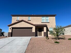 5749 Club House Dr in Fort Mohave, AZ - Building Photo
