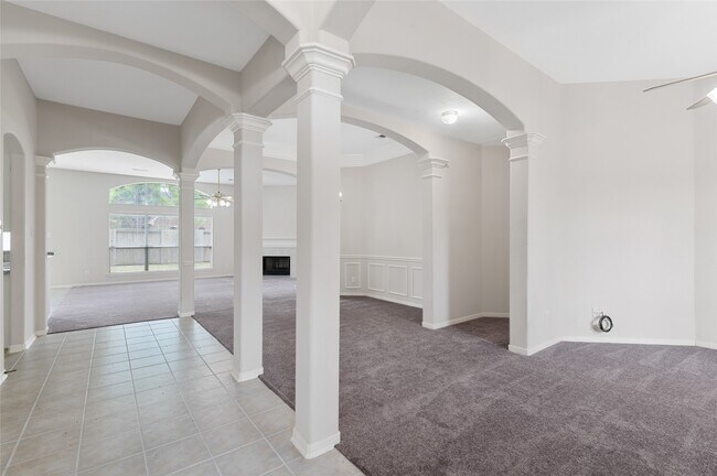 18407 Timber Strand Dr in Houston, TX - Building Photo - Building Photo