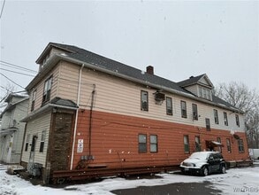 1037 Walden Ave in Buffalo, NY - Building Photo - Building Photo