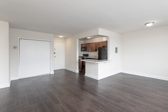 Dominion Towers in Arlington, VA - Building Photo - Interior Photo