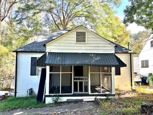 889 Edwin St NW in Atlanta, GA - Building Photo