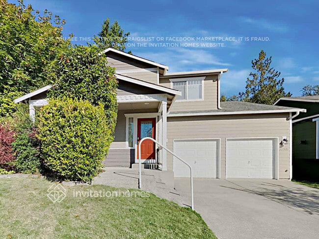 property at 11501 34th St NE