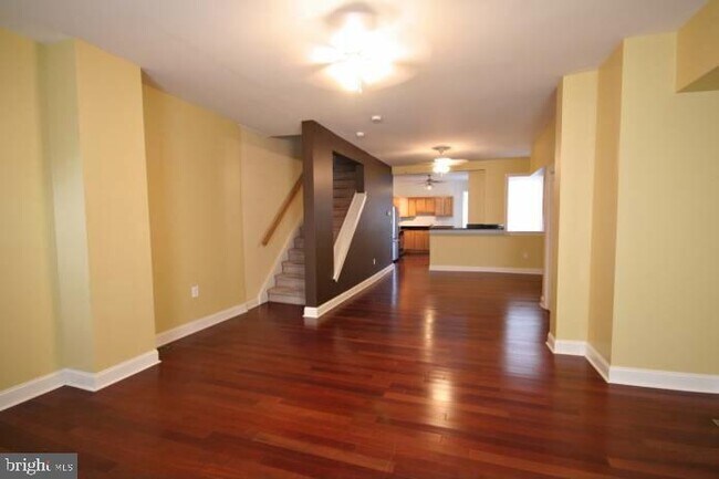 219 Hermitage St in Philadelphia, PA - Building Photo - Building Photo