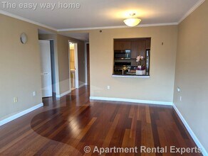 931 Massachusetts Ave, Unit #505 in Cambridge, MA - Building Photo - Building Photo