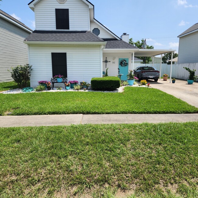 512 Cane Dr