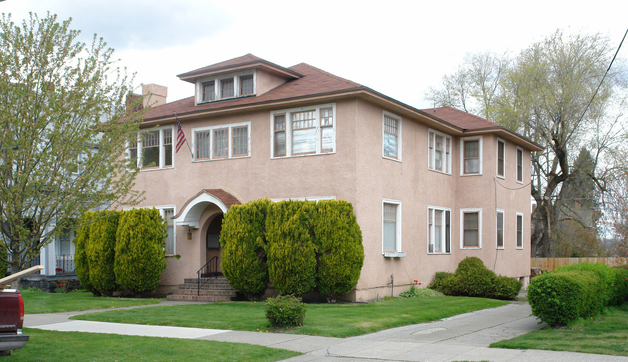 2020 W Pacific Ave in Spokane, WA - Building Photo