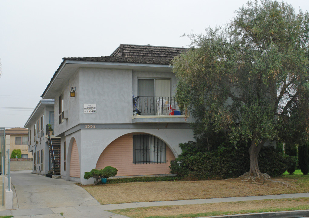 1522 Hi Point St in Los Angeles, CA - Building Photo