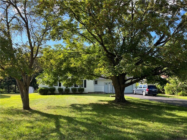 198 Beartown Rd in Painted Post, NY - Building Photo - Building Photo