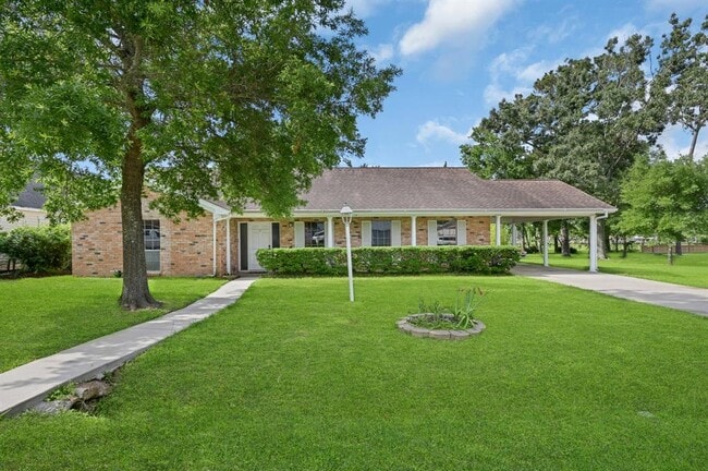 property at 19 Bay Harbor