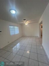 222 NE 23rd Ave in Pompano Beach, FL - Building Photo - Building Photo
