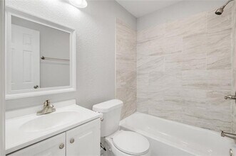 1227 Wilbur St in Dallas, TX - Building Photo - Building Photo