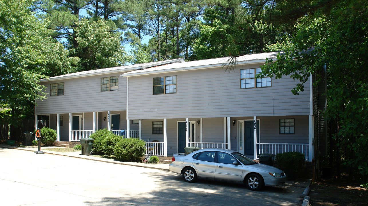 4938 New Hope Rd in Raleigh, NC - Building Photo