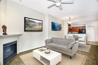 1580 Union St, Unit La Vita in San Diego, CA - Building Photo - Building Photo