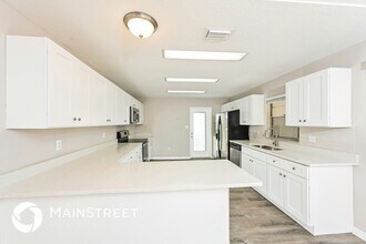 548 Columbia Ave in Altamonte Springs, FL - Building Photo - Building Photo