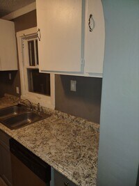 3407 State Ave photo'