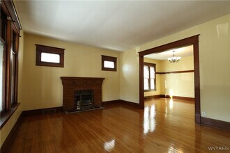 38 Norwalk Ave in Buffalo, NY - Building Photo - Building Photo