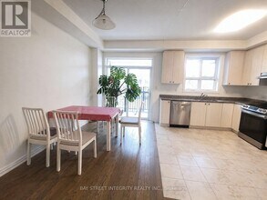 90 Imperial College Ln in Markham, ON - Building Photo - Building Photo