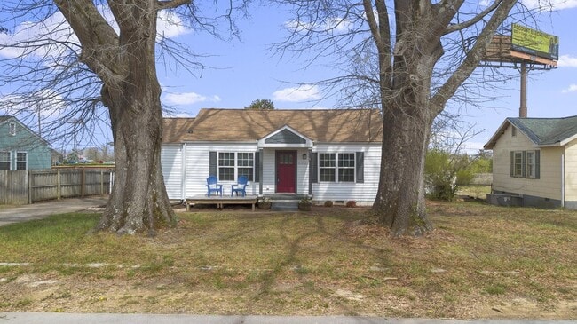 6627 Hilton Dr in Chattanooga, TN - Building Photo - Building Photo